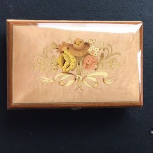 Italian made Musical wooden jewelry box